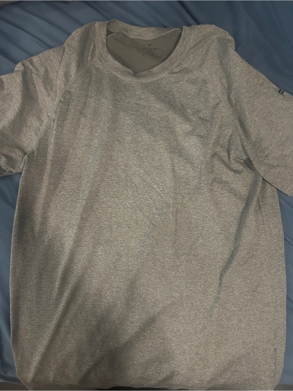 Fabletics grey t shirt